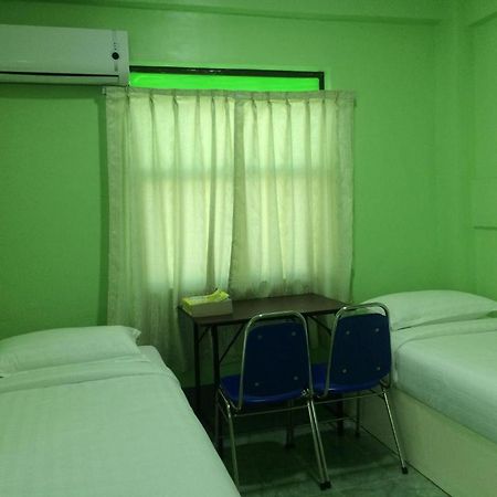 Nay Chi Lin Hotel Pathein Exteriér fotografie