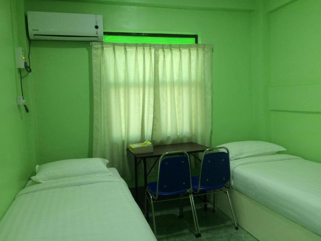 Nay Chi Lin Hotel Pathein Exteriér fotografie