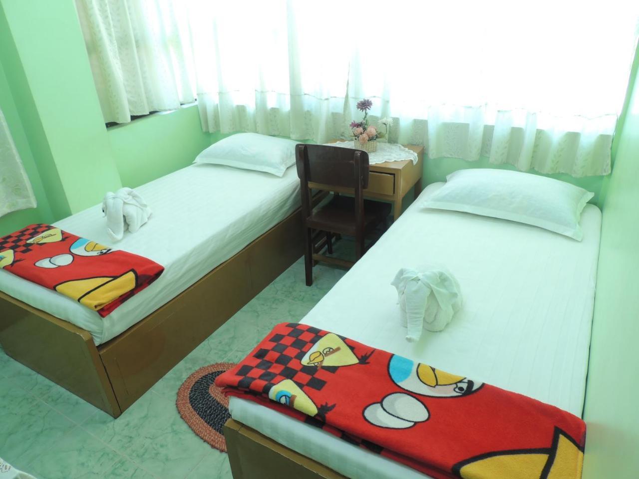 Nay Chi Lin Hotel Pathein Exteriér fotografie