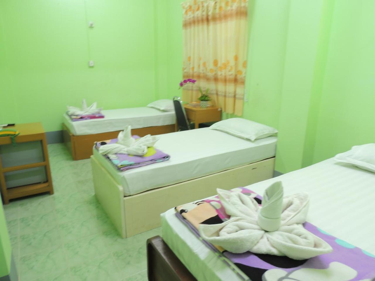 Nay Chi Lin Hotel Pathein Exteriér fotografie