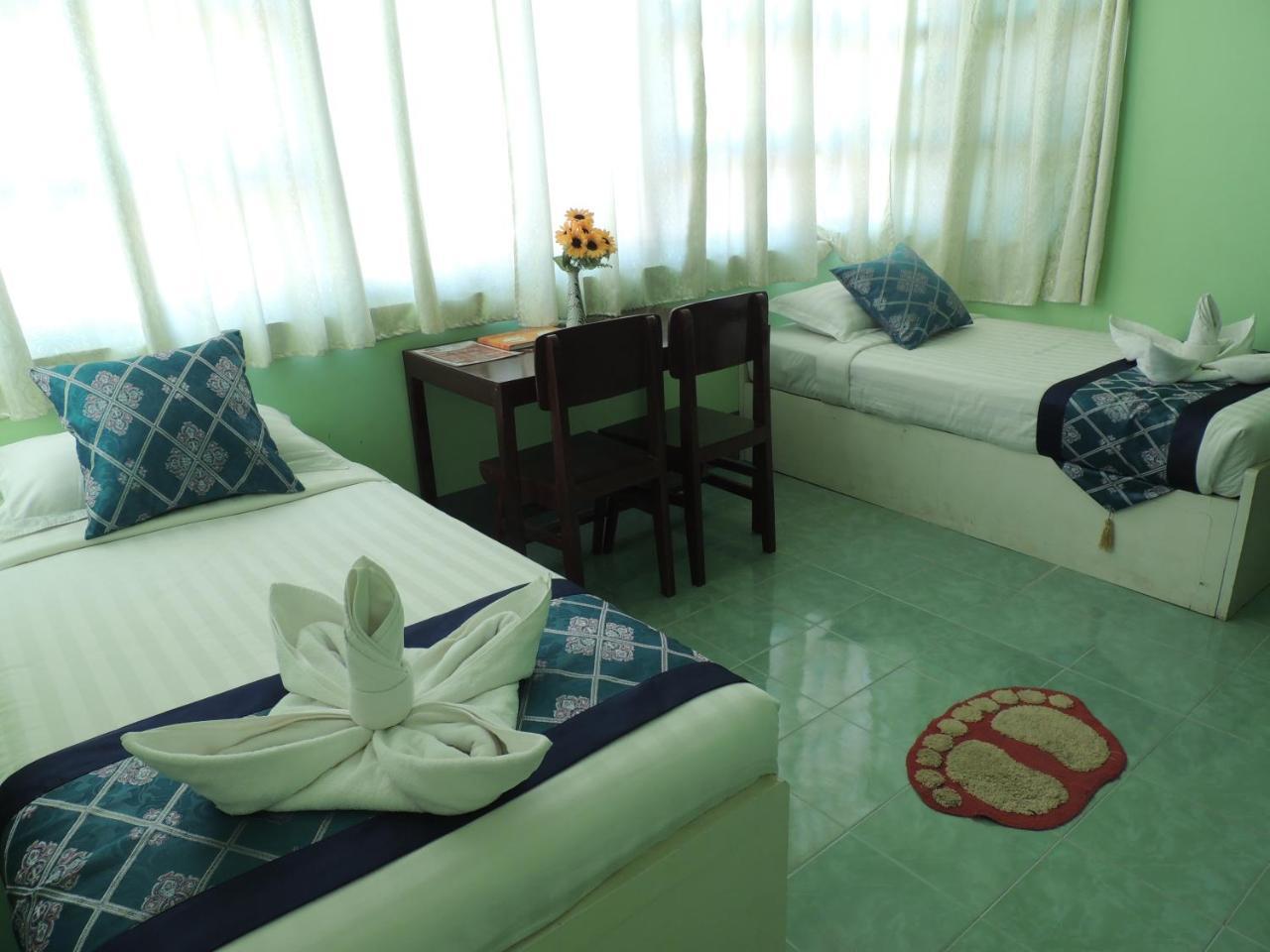 Nay Chi Lin Hotel Pathein Exteriér fotografie